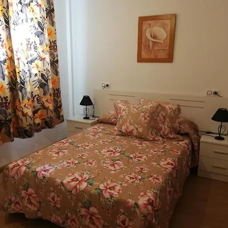 Apartment En Primera Linea De Playa Naturista!